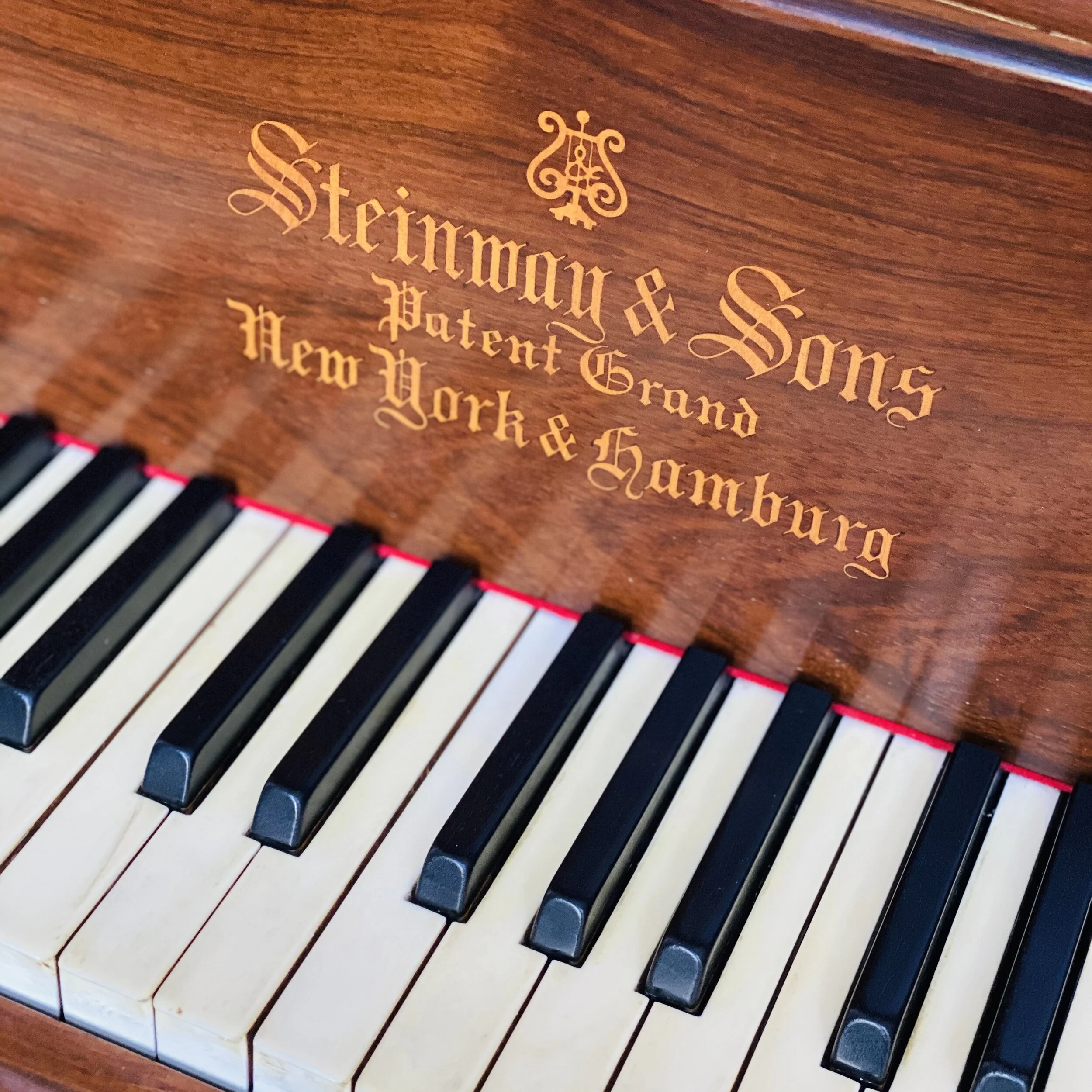 Steinway & Sons keyboard, carefully moved by PianoSpeed