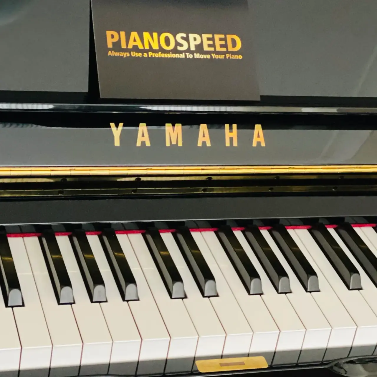 Moving a Yamaha grand piano: what to tell the specialist